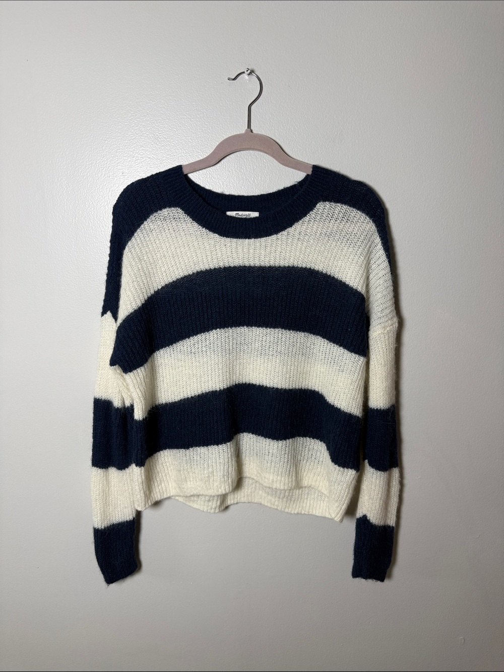 Madewell Navy and Cream Wide-Stripe Crewneck Sweater Size Medium